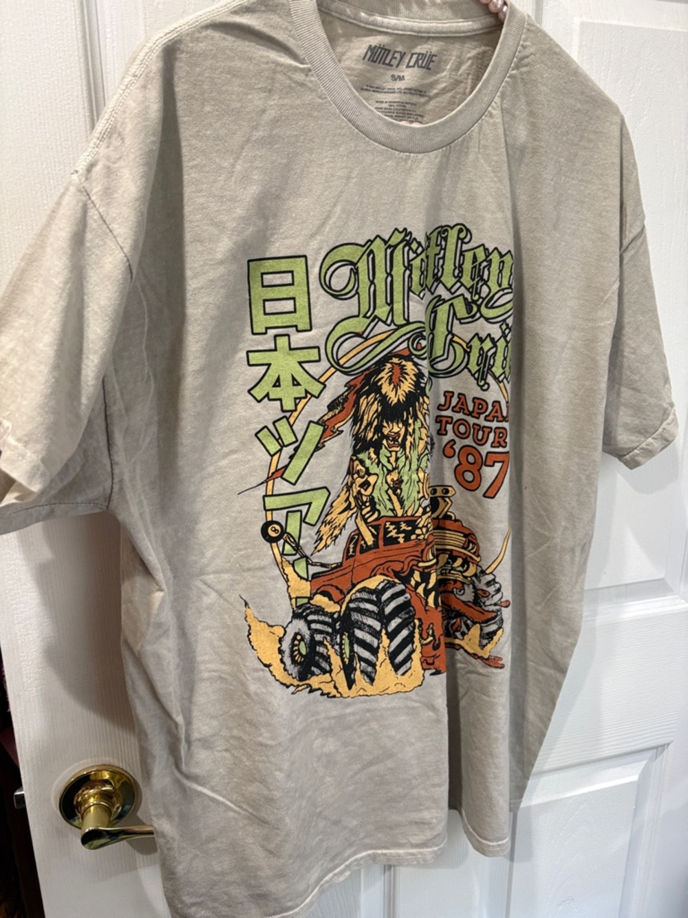 Forever 21 vintage graphic motley crew cotton tee